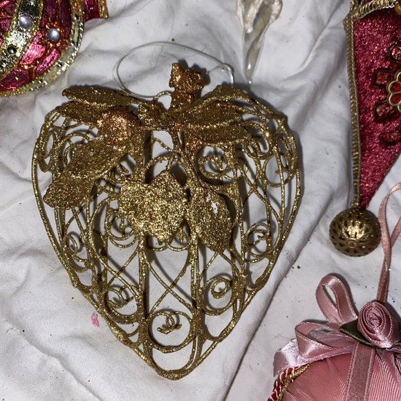 Victorian vintage ornaments heart lace gold pink Glass Flower Cherubs papermache - Picture 10 of 16